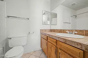 5027 E Vaughn Dr, Phoenix, AZ 85044 - Photo 17