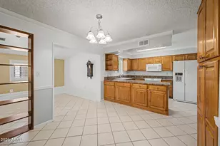 3401 E Carol Cir, Phoenix, AZ 85028 - Photo 17