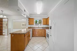 3401 E Carol Cir, Phoenix, AZ 85028 - Photo 15