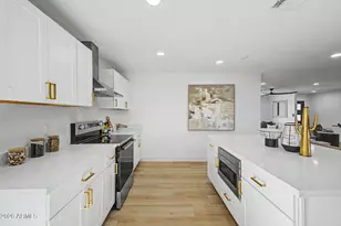 3235 E Larkspur Dr, Phoenix, AZ 85032 - Photo 13