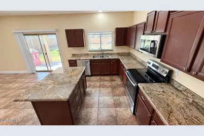 5247 W Maldonado Road, Laveen, AZ 85339 - Photo 11