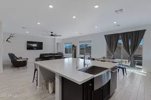17308 W Royal Palm Rd, Waddell, AZ 85355 - Photo 11