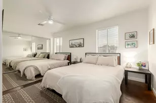 8335 E Weldon Ave, Scottsdale, AZ 85251 - Photo 11