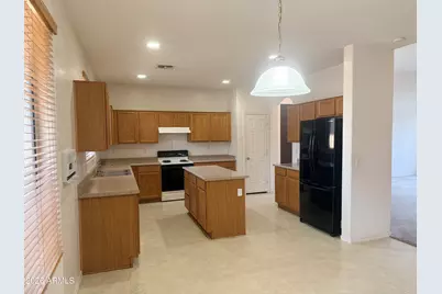 2422 W Ellis Street, Phoenix, AZ 85041 - Photo 11