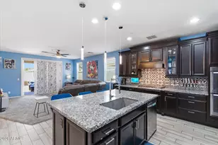 30672 N 137th Ln, Peoria, AZ 85383 - Photo 11