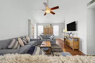 1094 S Sierra St, Gilbert, AZ 85296 - Photo 5