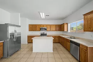 9464 W Sheridan St, Phoenix, AZ 85037 - Photo 11