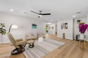 2901 E Las Rocas Dr, Phoenix, AZ 85028 - Photo 3