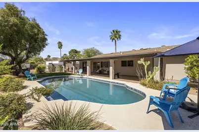2901 E Las Rocas Drive, Phoenix, AZ 85028 - Photo 41