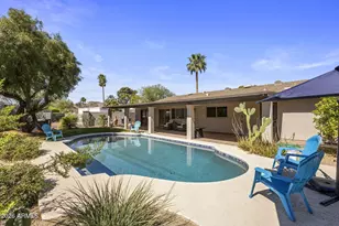 2901 E Las Rocas Dr, Phoenix, AZ 85028 - Photo 41