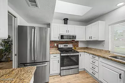 12025 N 61st Drive, Glendale, AZ 85304 - Photo 19