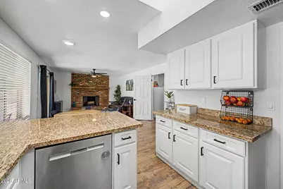 12025 N 61st Drive, Glendale, AZ 85304 - Photo 21