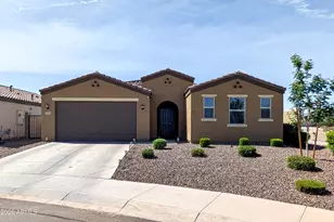 2439 W Pecan Rd, Phoenix, AZ 85041 - Photo 1
