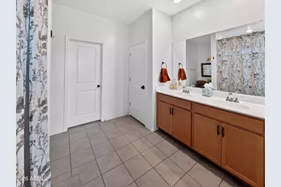 2439 W Pecan Road, Phoenix, AZ 85041 - Photo 15