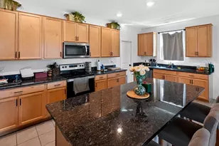 2439 W Pecan Rd, Phoenix, AZ 85041 - Photo 17