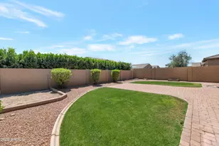 14363 W Desert Flower Dr, Goodyear, AZ 85395 - Photo 17