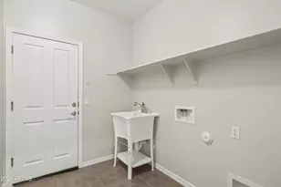 14363 W Desert Flower Dr, Goodyear, AZ 85395 - Photo 27
