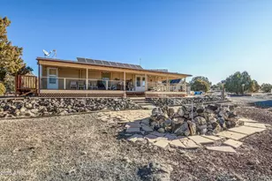 10777 W Raging Crab Rd, Ash Fork, AZ 86320 - Photo 3