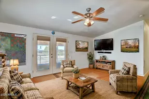 10777 W Raging Crab Rd, Ash Fork, AZ 86320 - Photo 9
