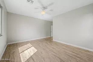 1940 S Talbot Cir, Mesa, AZ 85209 - Photo 9
