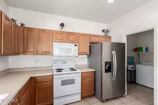 44922 W Alamendras St, Maricopa, AZ 85139 - Photo 9