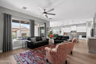 3127 W Languid Ln, Phoenix, AZ 85086 - Photo 5
