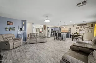 2916 W Glass Ln, Phoenix, AZ 85041 - Photo 15