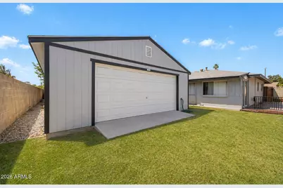 2029 W Coolbrook Avenue, Phoenix, AZ 85023 - Photo 21