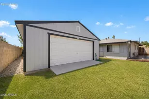 2029 W Coolbrook Ave, Phoenix, AZ 85023 - Photo 21