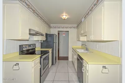 6035 N 10th Place, Phoenix, AZ 85014 - Photo 17