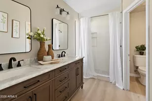 2134 E Daley Ln, Phoenix, AZ 85024 - Photo 23
