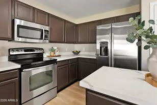 2134 E Daley Ln, Phoenix, AZ 85024 - Photo 13