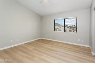 2134 E Daley Ln, Phoenix, AZ 85024 - Photo 21