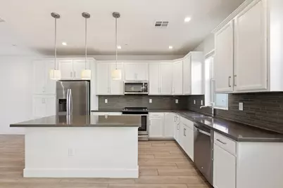 820 N 8th Avenue #24, Phoenix, AZ 85007 - Photo 1