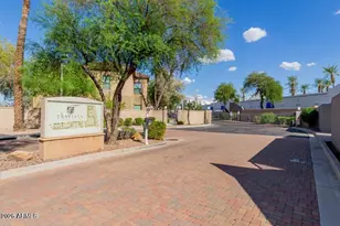 7027 N Scottsdale Rd, Paradise Valley, AZ 85253 - Photo 37