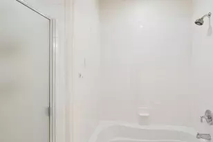 7027 N Scottsdale Rd, Paradise Valley, AZ 85253 - Photo 23