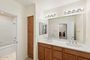 7027 N Scottsdale Rd, Paradise Valley, AZ 85253 - Photo 23
