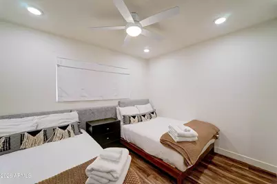 8537 E Clarendon Avenue, Scottsdale, AZ 85251 - Photo 21