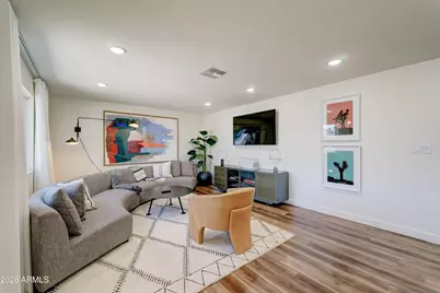 8537 E Clarendon Avenue, Scottsdale, AZ 85251 - Photo 11