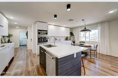 8537 E Clarendon Avenue, Scottsdale, AZ 85251 - Photo 5