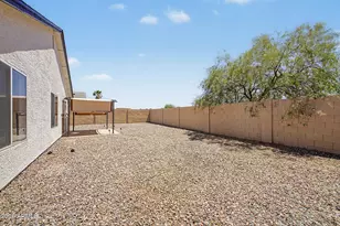 8719 W Magnum Dr, Arizona City, AZ 85123 - Photo 33