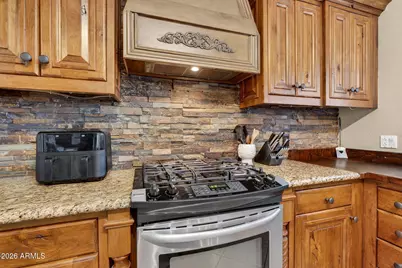 918 N Bradley Drive, Chandler, AZ 85226 - Photo 5