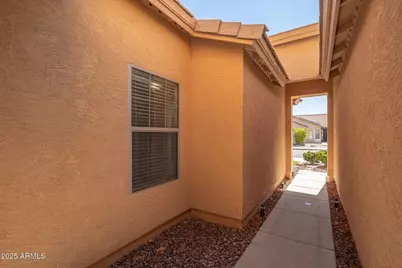 25256 W Darrel Drive, Buckeye, AZ 85326 - Photo 3