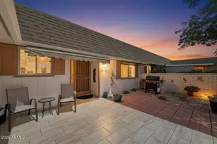 10916 W Cameo Dr, Sun City, AZ 85351 - Photo 5