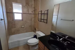 101 E Monte Wy, Phoenix, AZ 85042 - Photo 17