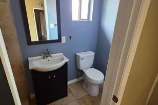 101 E Monte Wy, Phoenix, AZ 85042 - Photo 15