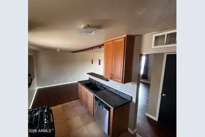 101 E Monte Way, Phoenix, AZ 85042 - Photo 9