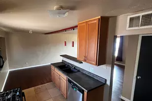 101 E Monte Wy, Phoenix, AZ 85042 - Photo 9