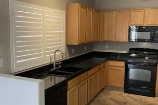 1015 S Val Vista Dr, Mesa, AZ 85204 - Photo 5