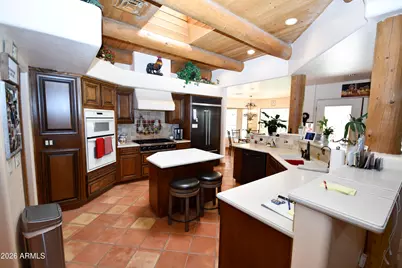 4701 W Misty Willow Lane, Glendale, AZ 85310 - Photo 3